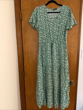 Green Floral Button-Front Maxi Dress with Flutter Sleeves